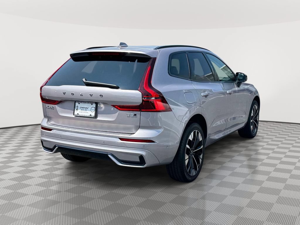 Certified 2026 Volvo XC60 B5 Plus w/ Protection Package Premier AWD/4WD image 3