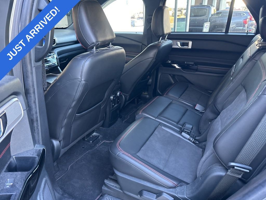 Used 2022 Ford Explorer ST-Line w/ Class IV Trailer Tow Package image 6