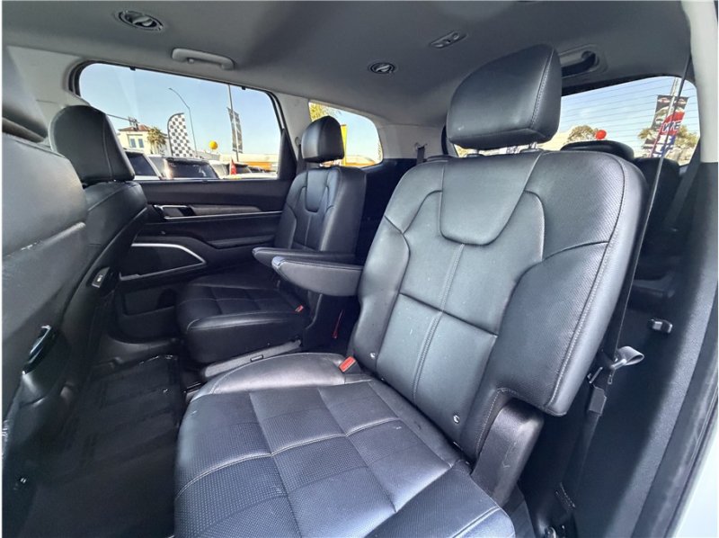 Used 2022 Kia Telluride EX w/ EX Premium Package FWD image 24