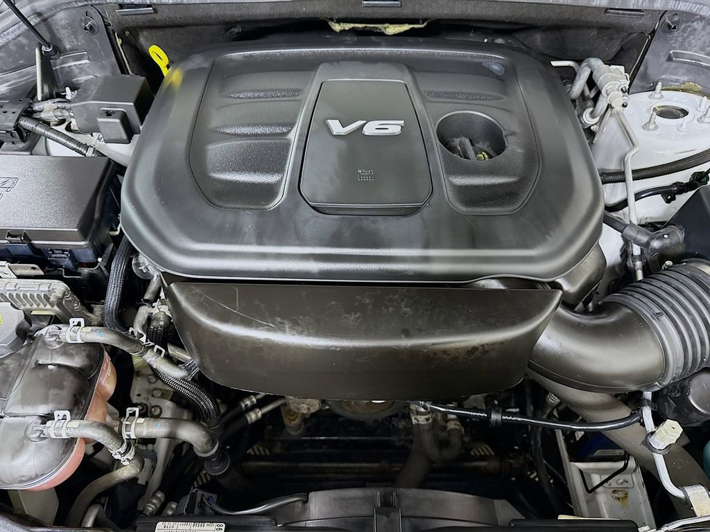 Used 2018 Jeep Grand Cherokee Limited AWD/4WD image 35