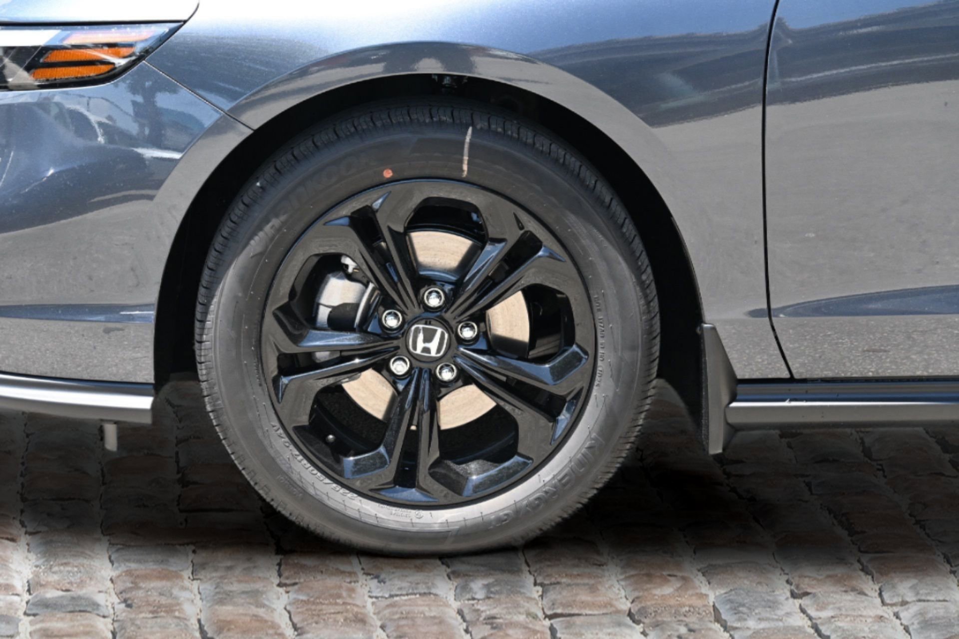 Used 2025 Honda Accord SE image 41