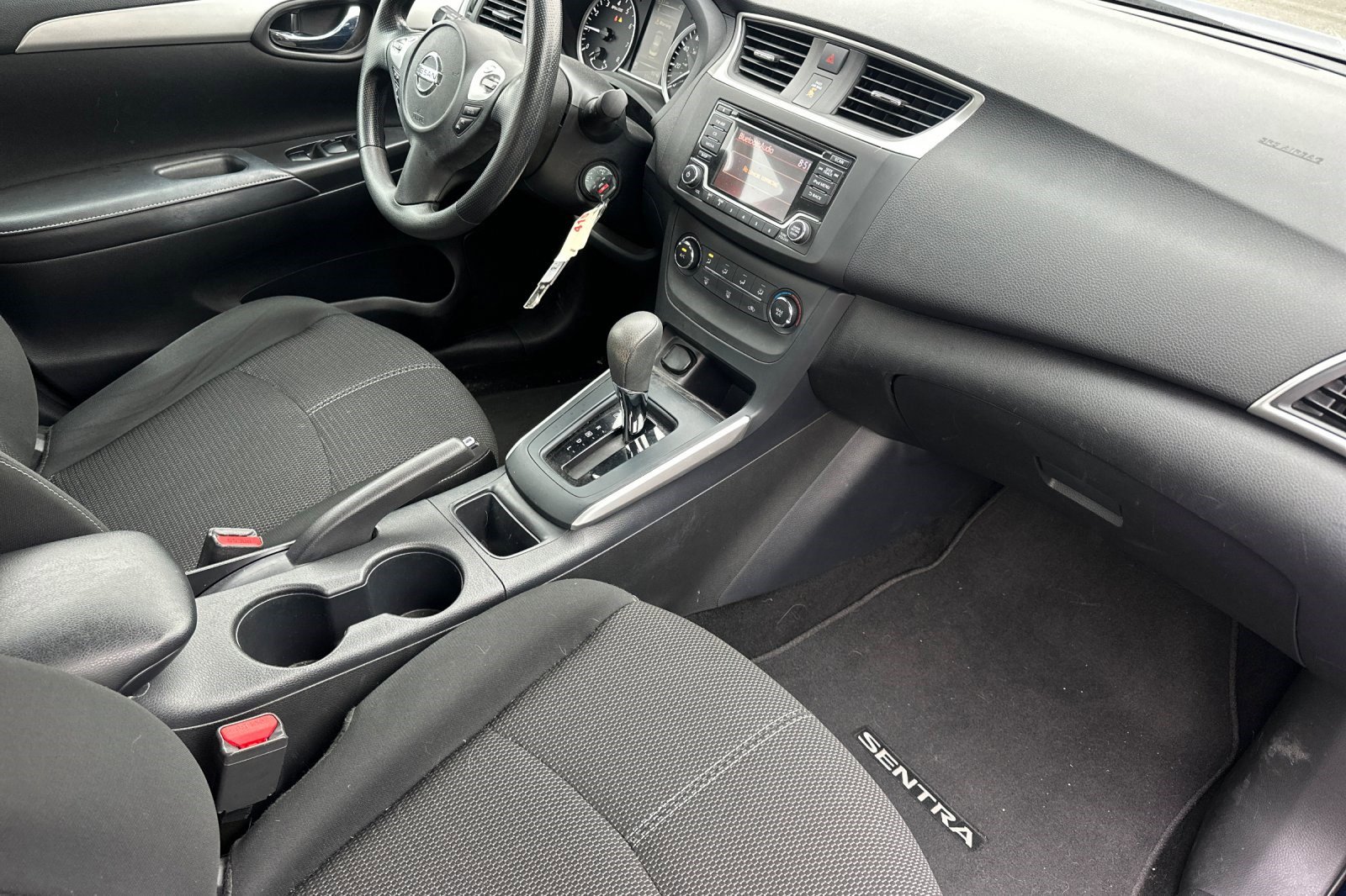 Used 2018 Nissan Sentra S image 18