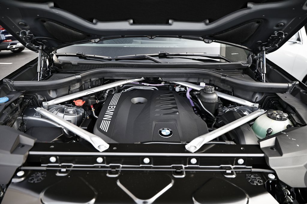 New 2026 BMW X5 xDrive40i w/ M Sport Package image 30