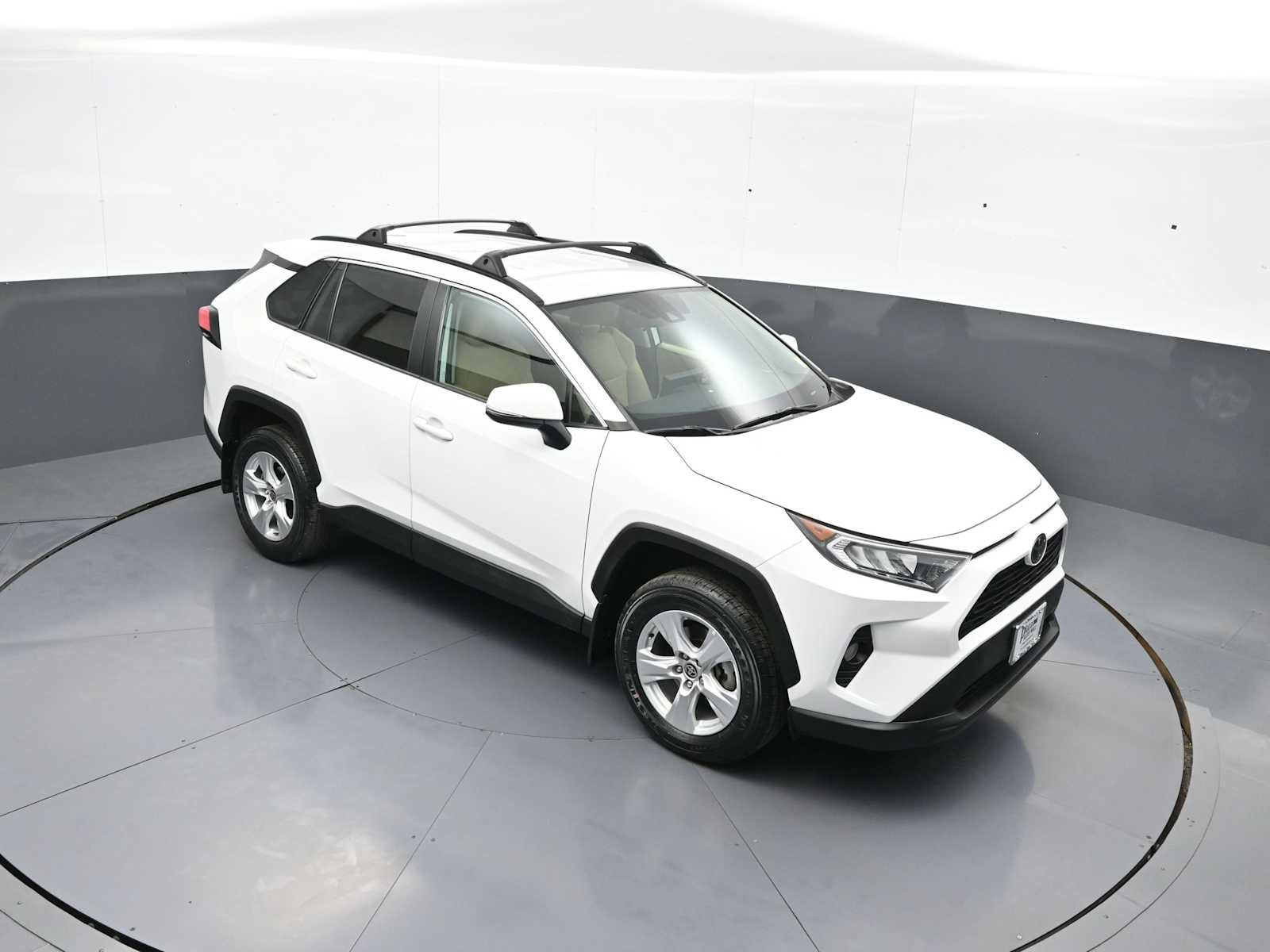 Certified 2021 Toyota RAV4 XLE AWD/4WD image 33
