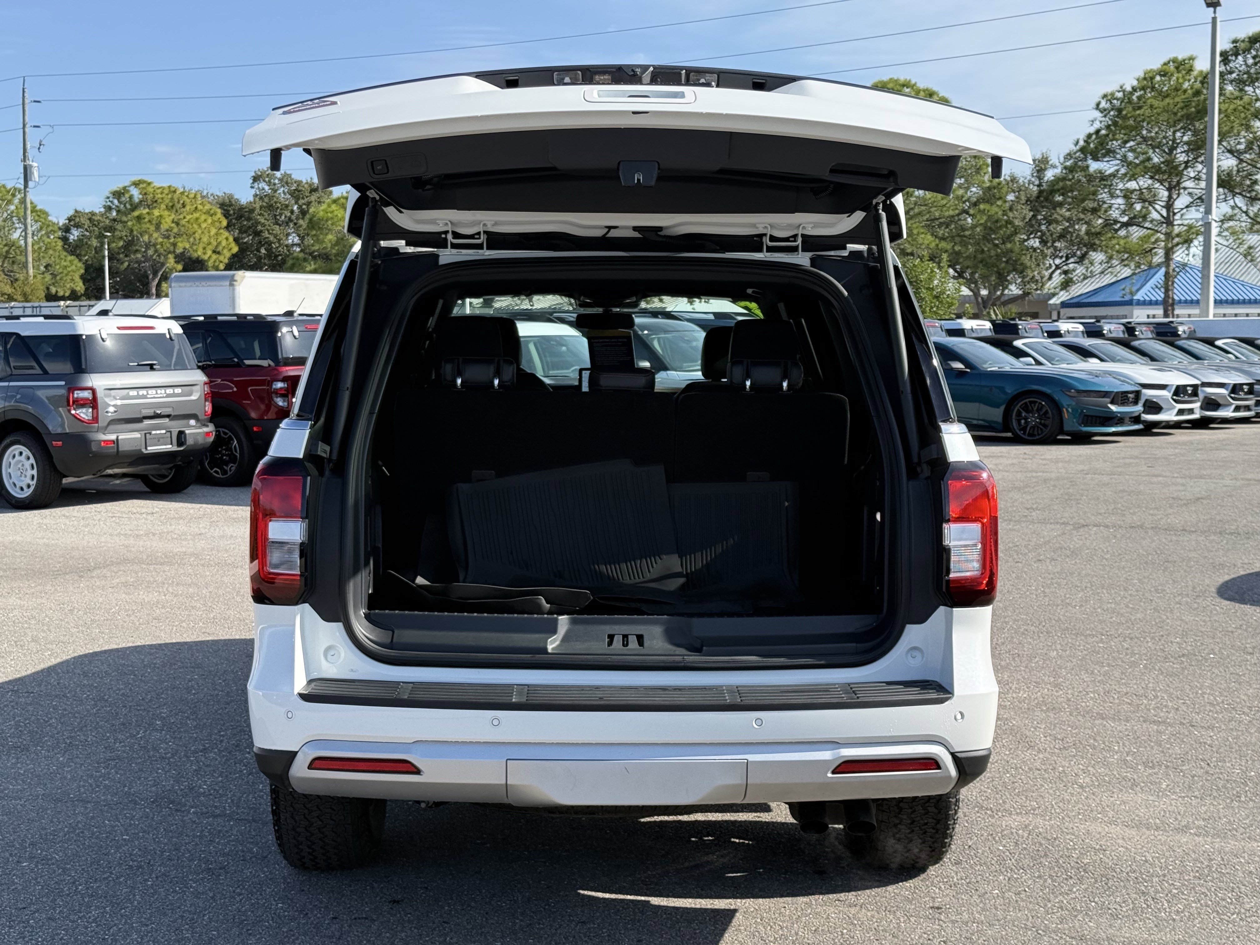 Certified 2024 Ford Expedition Timberline image 13