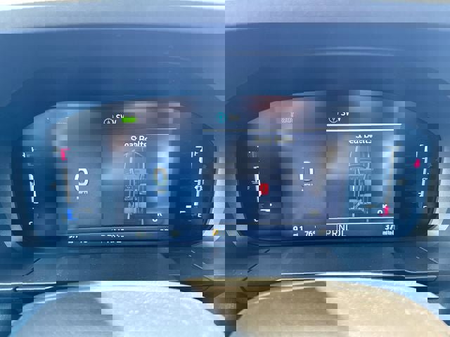 New 2025 Ford Maverick XL image 15