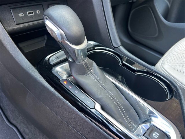 Used 2023 Buick Encore GX Essence w/ Experience Buick Package image 32