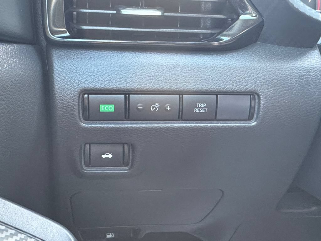 Used 2023 Nissan Sentra SV FWD image 29