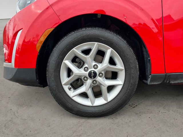Used 2023 Kia Soul LX w/ LX Technology Package image 17