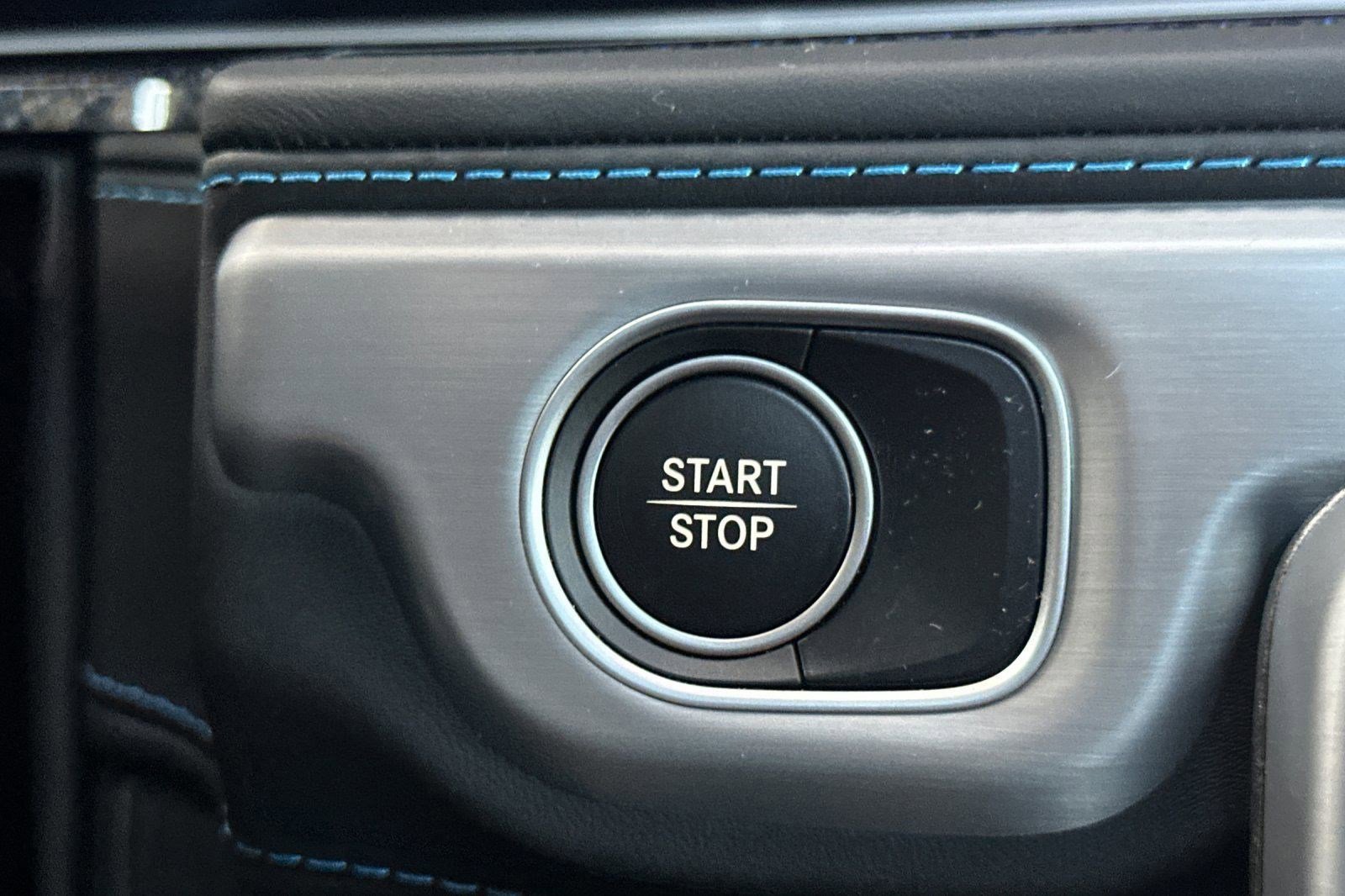 Used 2025 Mercedes-Benz G 580 w/ EQ Technology image 34