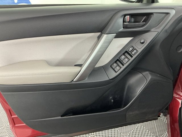Used 2016 Subaru Forester 2.5i w/ Protection Package #1 AWD/4WD image 7