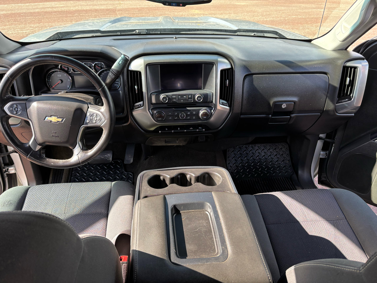 Used 2018 Chevrolet Silverado 1500 LT w/ All Star Edition image 10