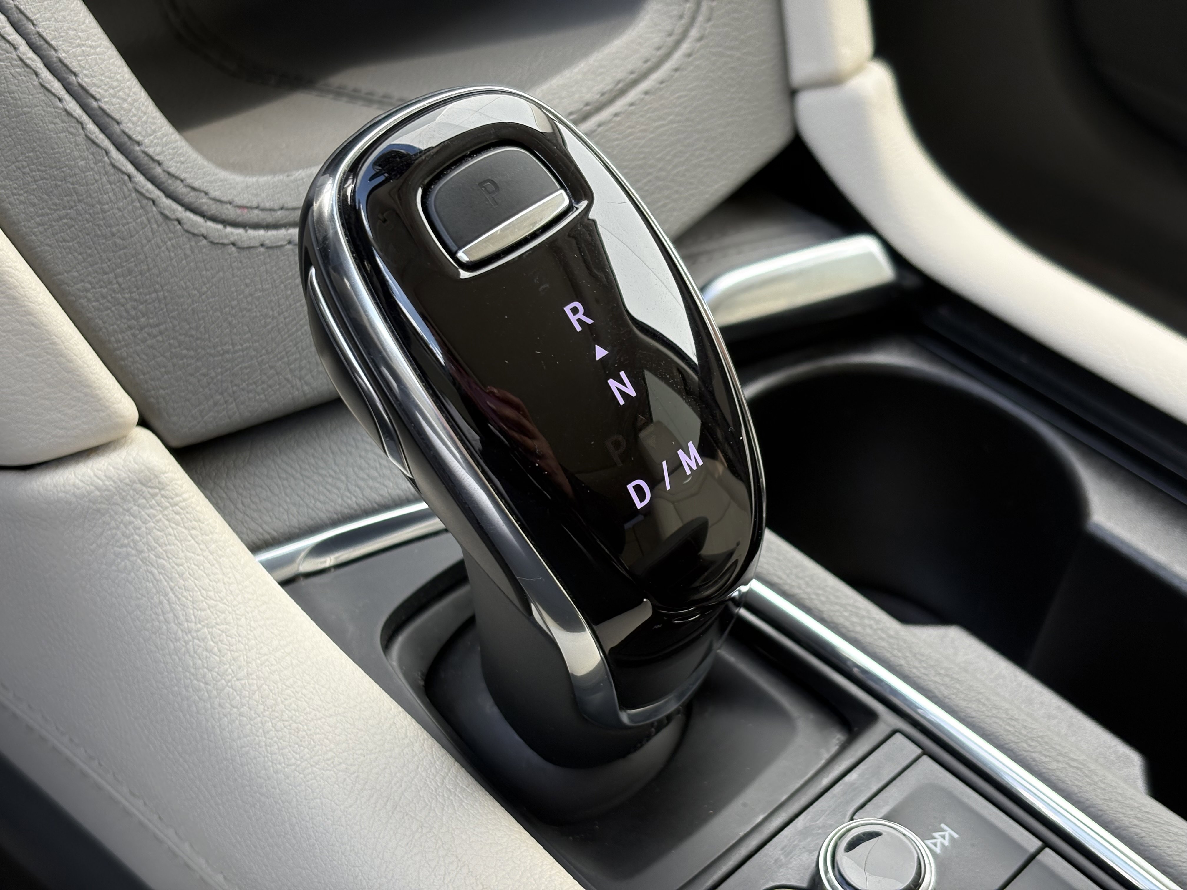 Certified 2023 Cadillac XT5 Premium Luxury w/ LPO, Floor Liner Package image 24