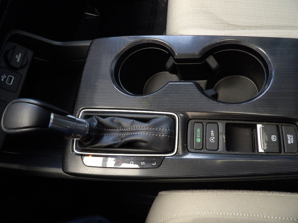 Used 2022 Honda Civic EX image 32