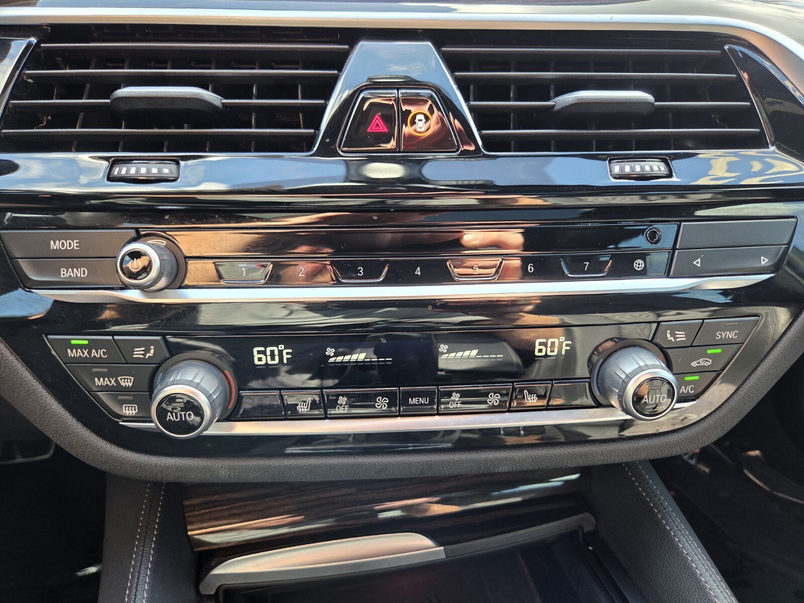 Certified 2023 BMW 540i w/ M Sport Package RWD image 26