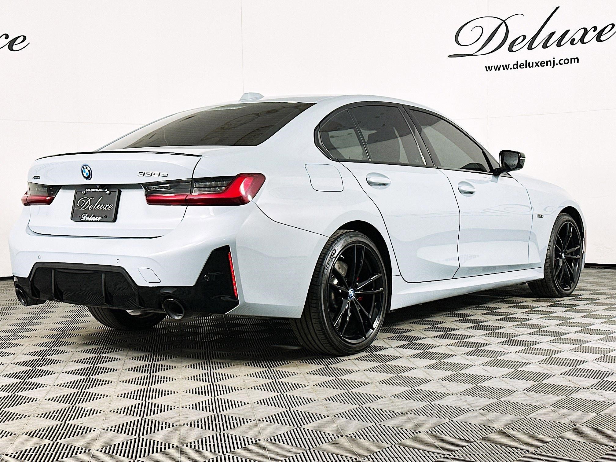 Used 2023 BMW 330e xDrive w/ M Sport Package image 6