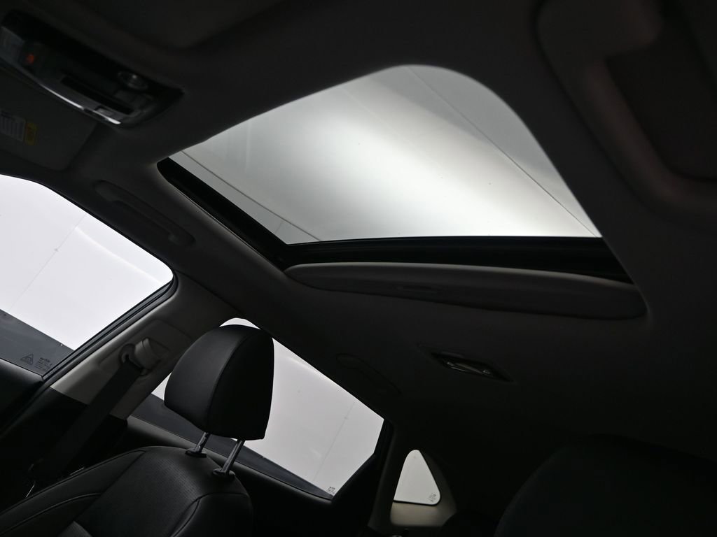 Certified 2021 Kia Seltos EX image 28