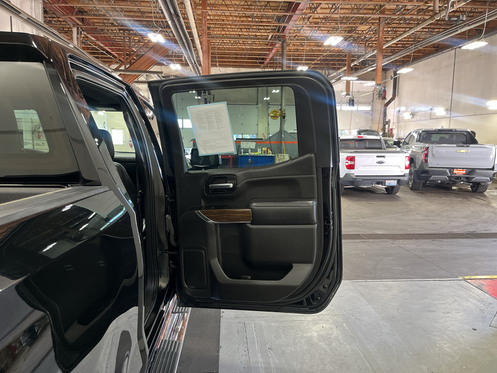 Certified 2022 Chevrolet Silverado 1500 High Country AWD/4WD image 25