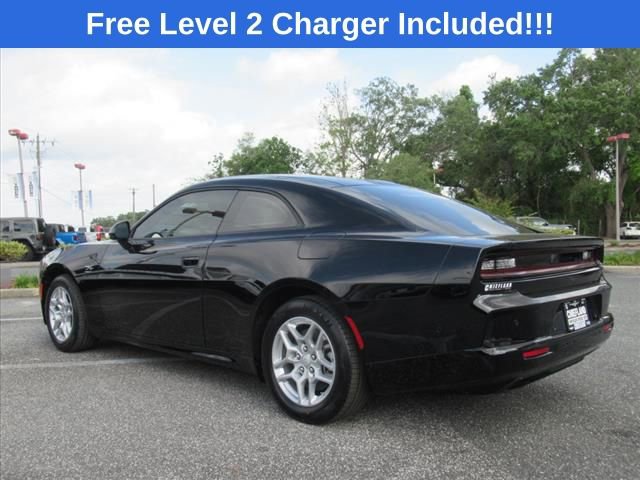 Used 2025 Dodge Charger R/T w/ Quick Order Package 25M R/T image 4