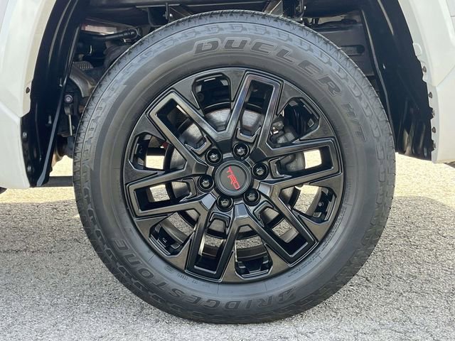 Used 2022 Toyota Tundra SR5 w/ TRD Sport Package image 11