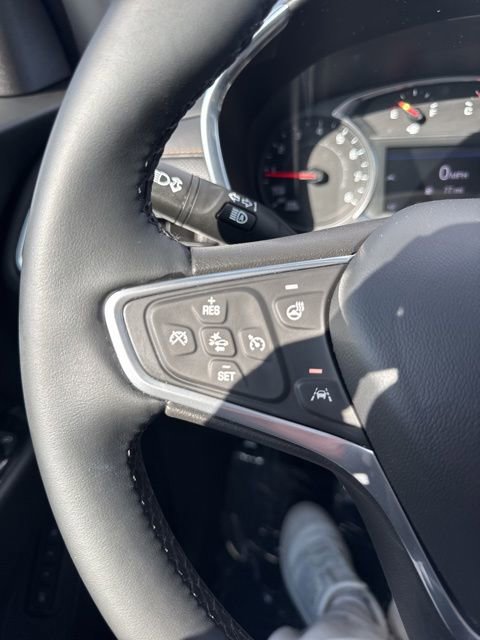 Used 2023 Chevrolet Equinox Premier image 20