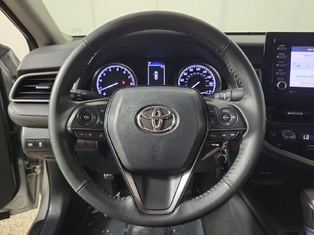 Used 2024 Toyota Camry SE FWD image 26