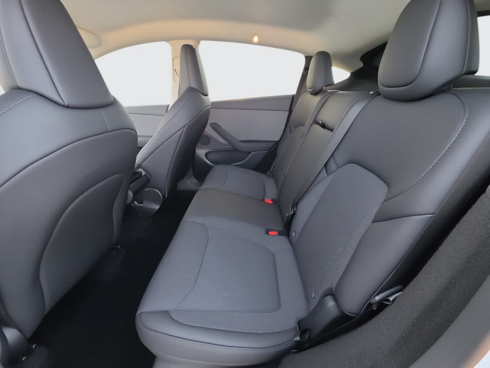 Used 2026 Tesla Model Y 2WD image 26