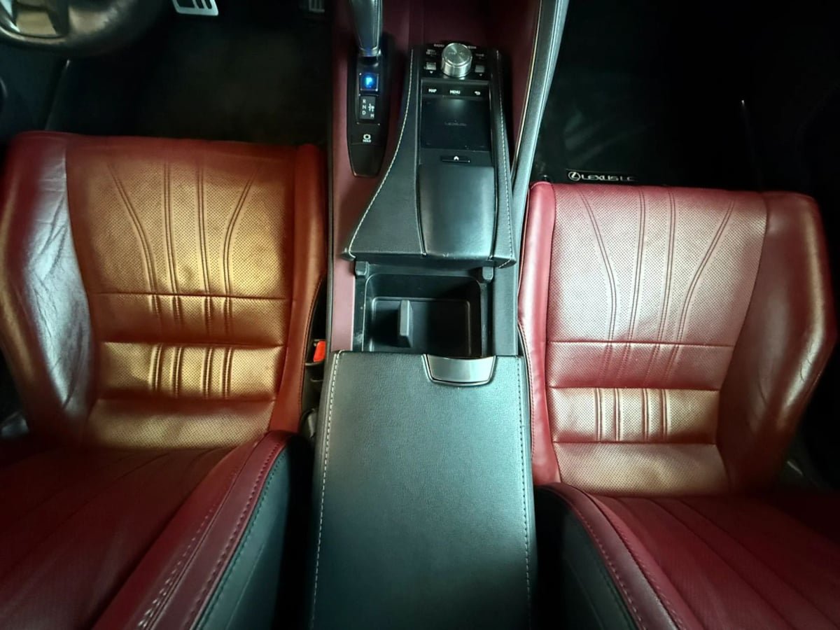 Used 2018 Lexus LC 500 Coupe w/ Touring Package RWD image 45