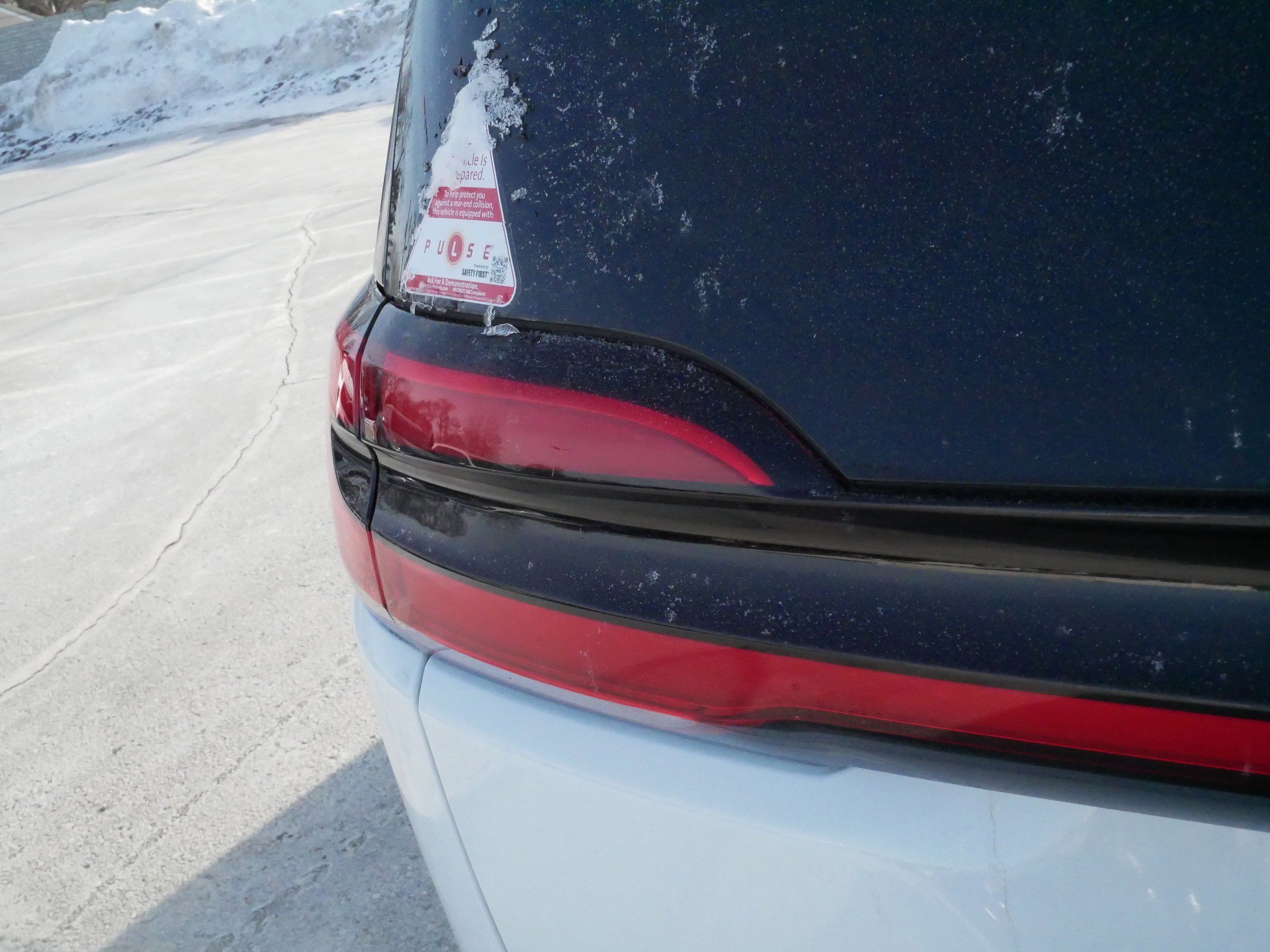 Used 2024 Chrysler Pacifica Touring-L image 17