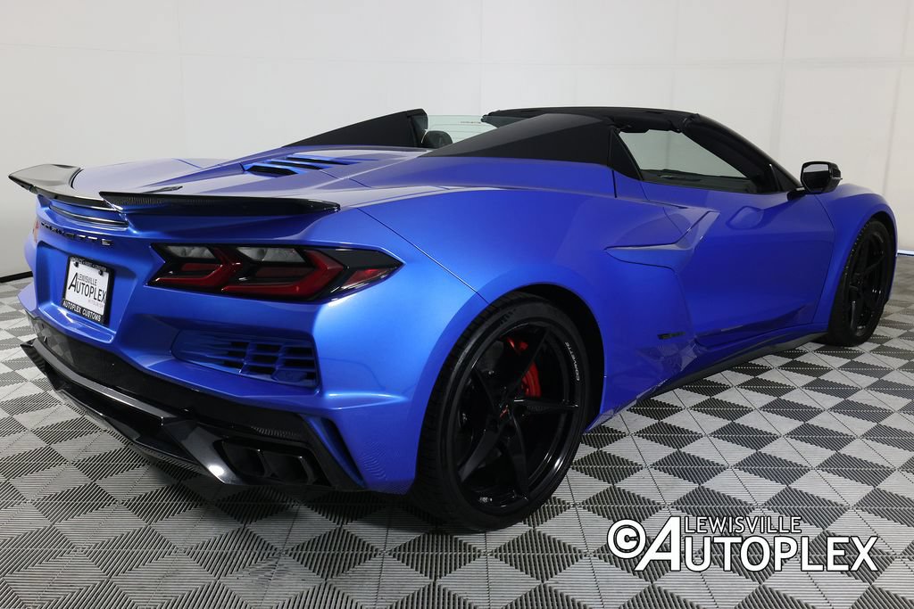 Used 2025 Chevrolet Corvette E-Ray w/ Stealth Interior Trim Package AWD/4WD image 6
