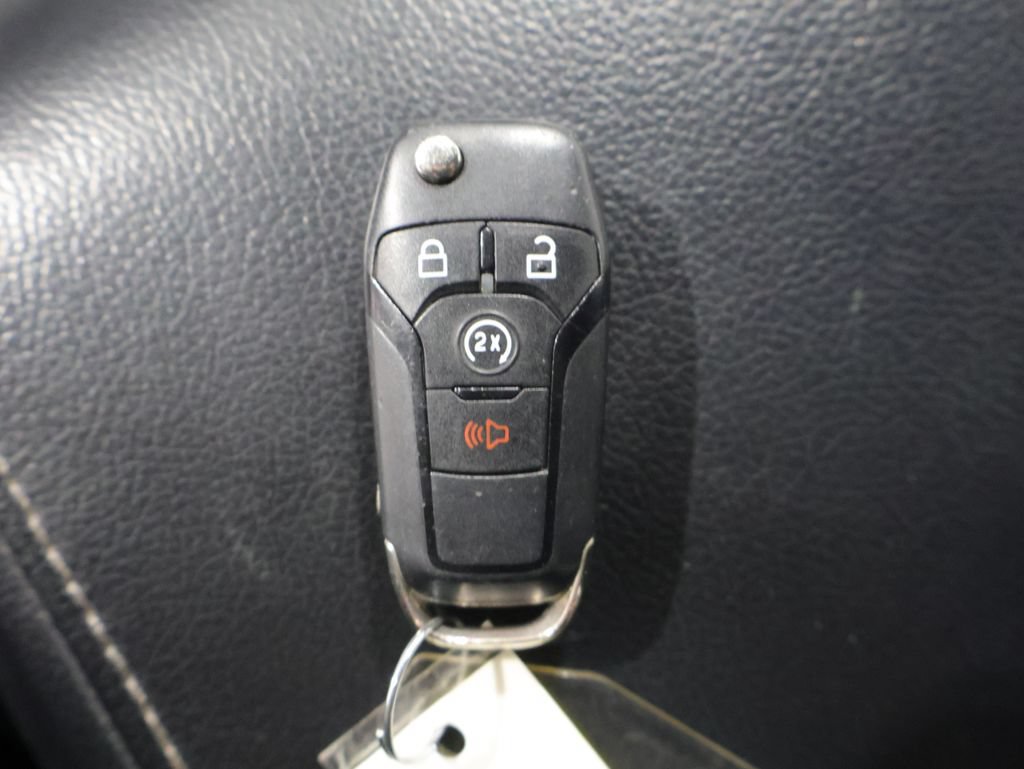 Used 2016 Ford F150 XLT w/ Equipment Group 302A Luxury AWD/4WD image 25