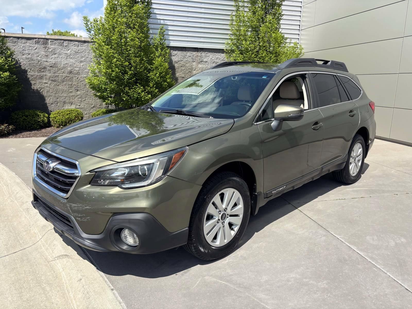 Used 2019 Subaru Outback 2.5i Premium w/ Popular Package #2