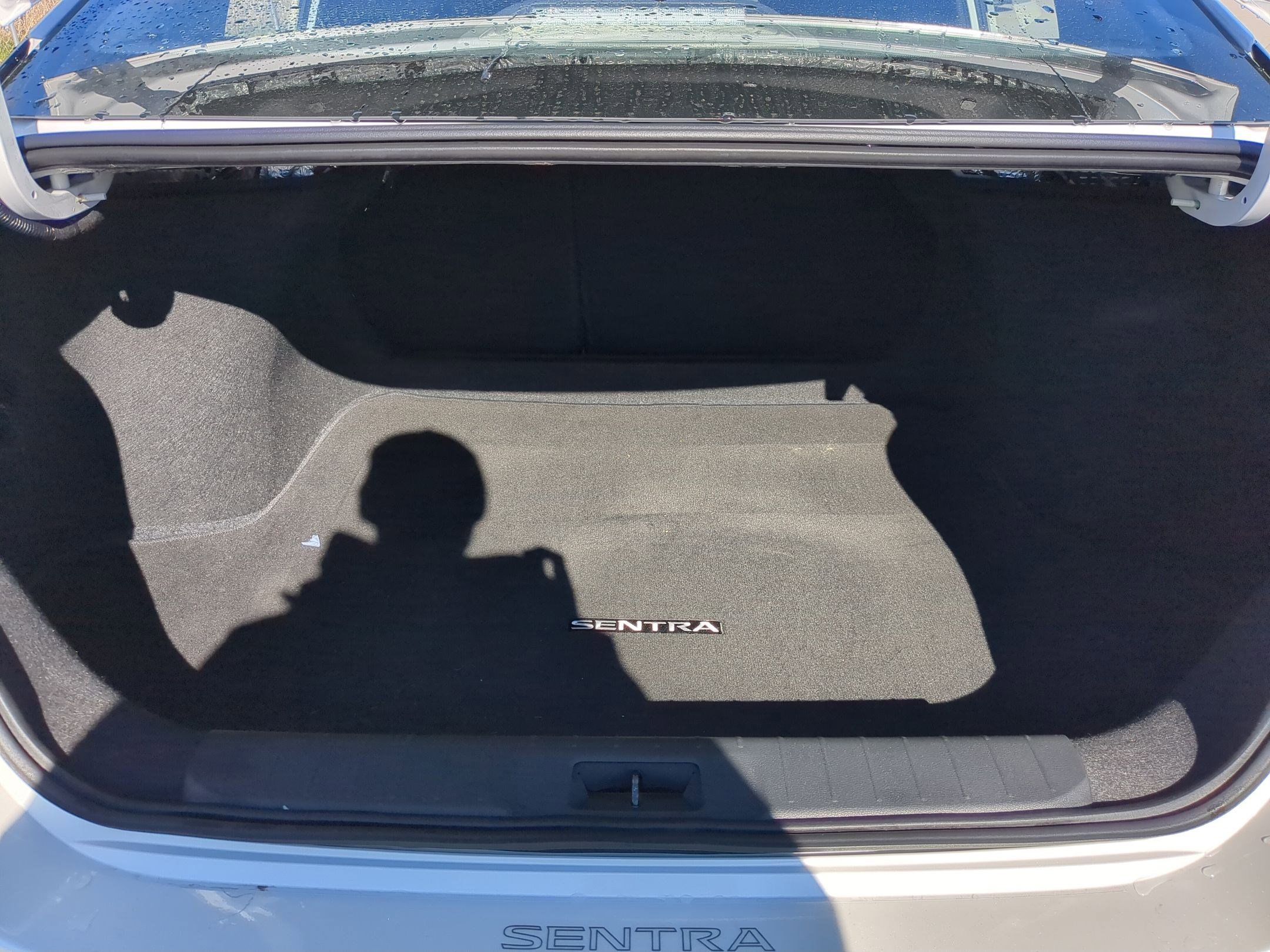 Used 2025 Nissan Sentra SR image 30