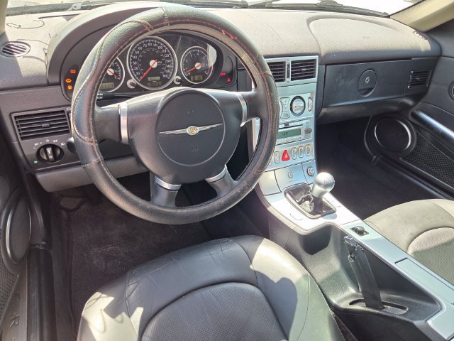 Used 2005 Chrysler Crossfire Limited RWD image 12