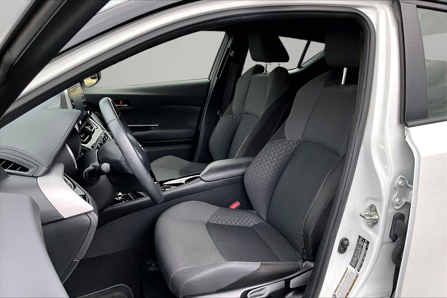 Used 2022 Toyota C-HR Nightshade FWD image 15