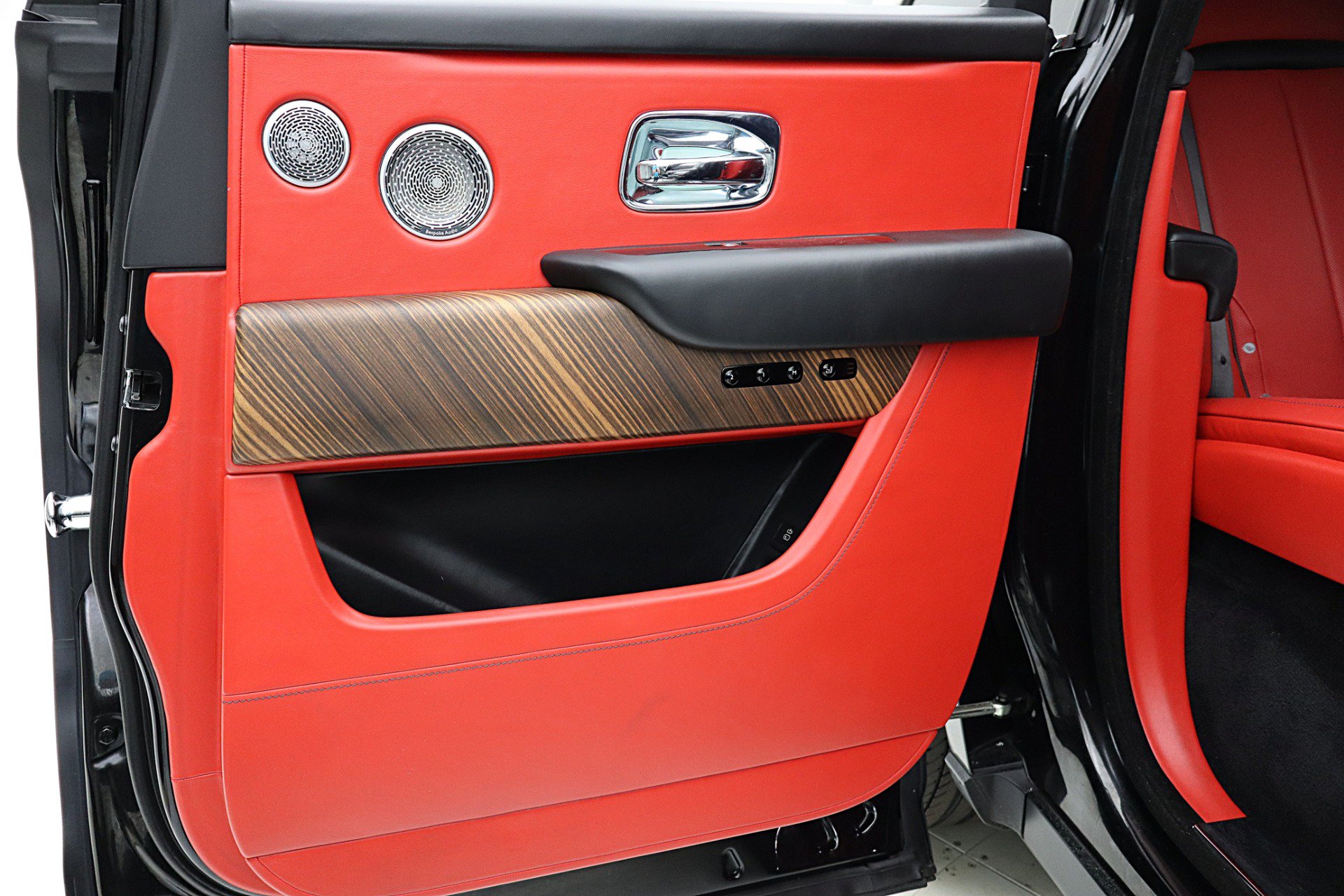 Used 2019 Rolls-Royce Cullinan AWD/4WD image 50