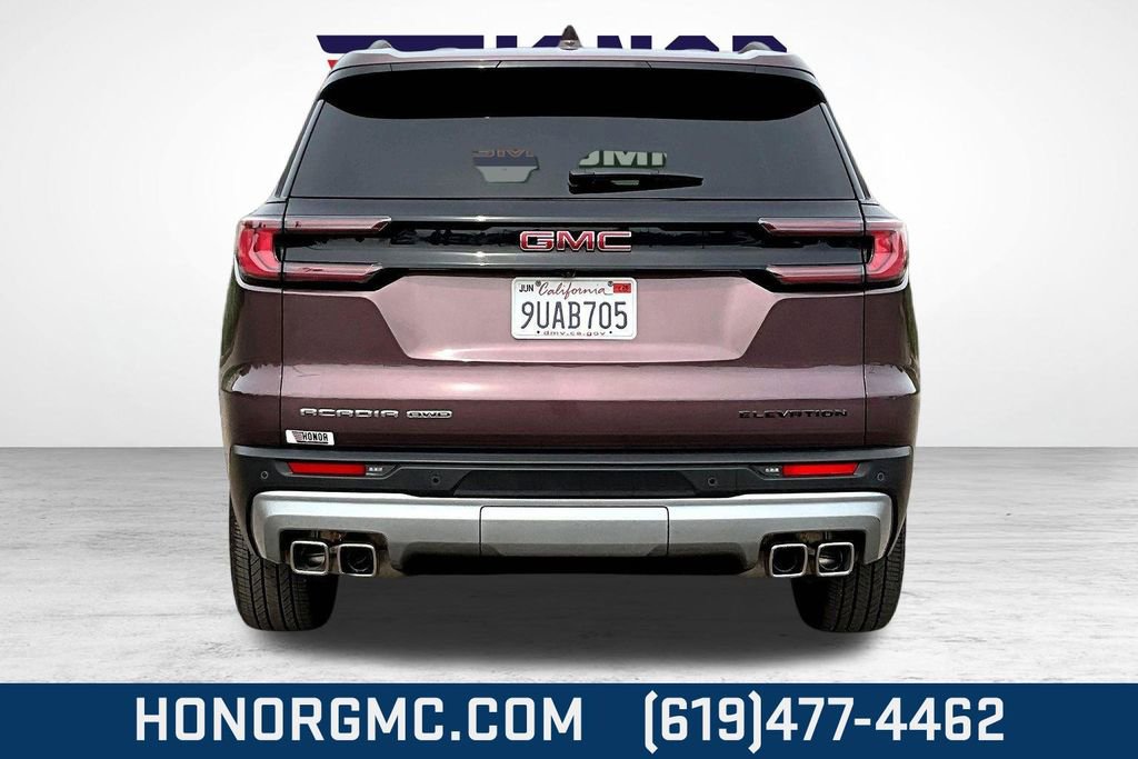 Used 2025 GMC Acadia Elevation image 5