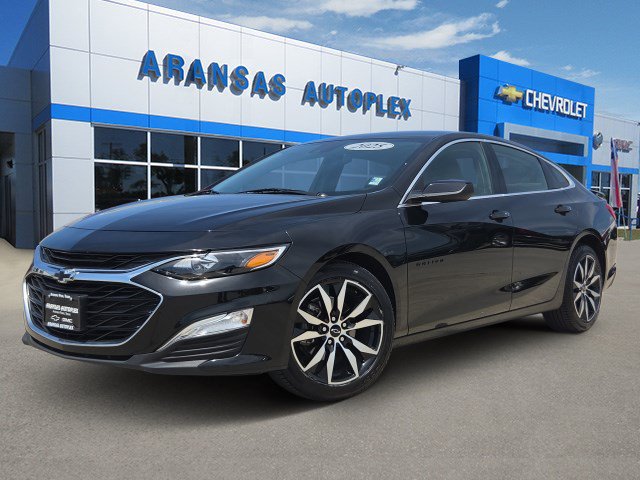 Used 2025 Chevrolet Malibu RS