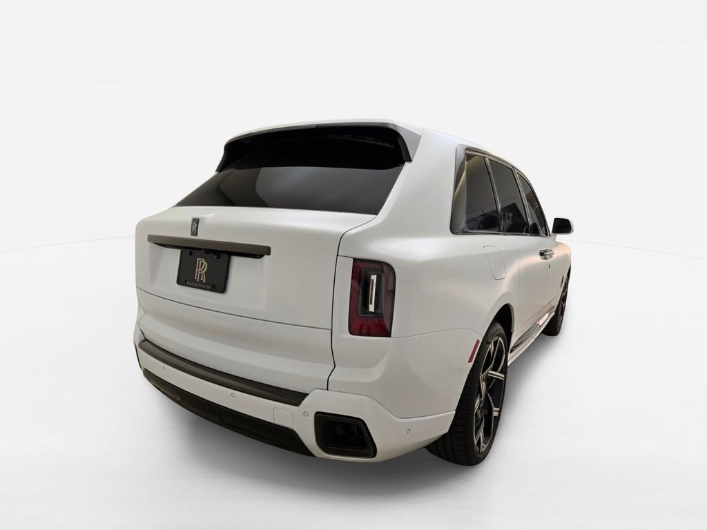Certified 2026 Rolls-Royce Cullinan Black Badge AWD/4WD image 2
