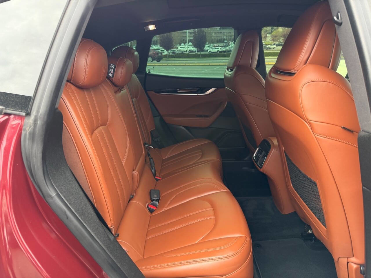 Used 2017 Maserati Levante w/ Sport Package image 30