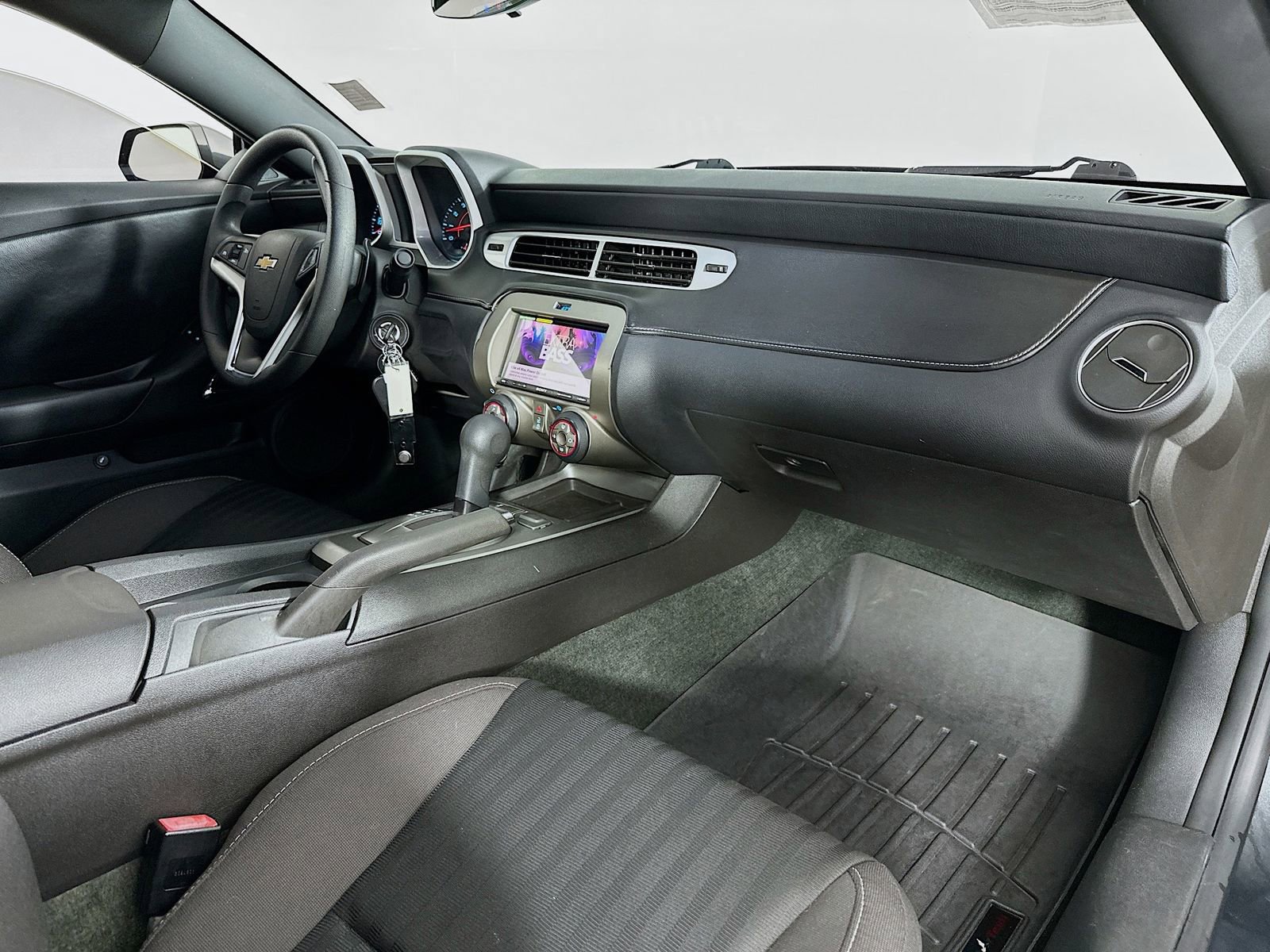 Used 2014 Chevrolet Camaro LS image 30