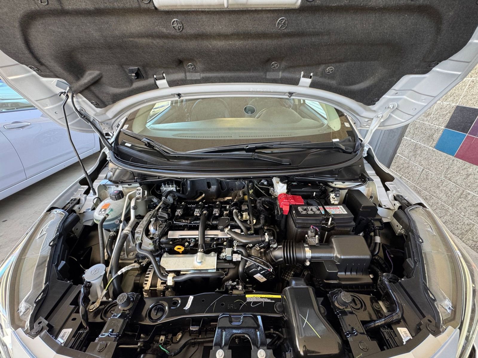 Used 2025 Nissan Versa SV image 31