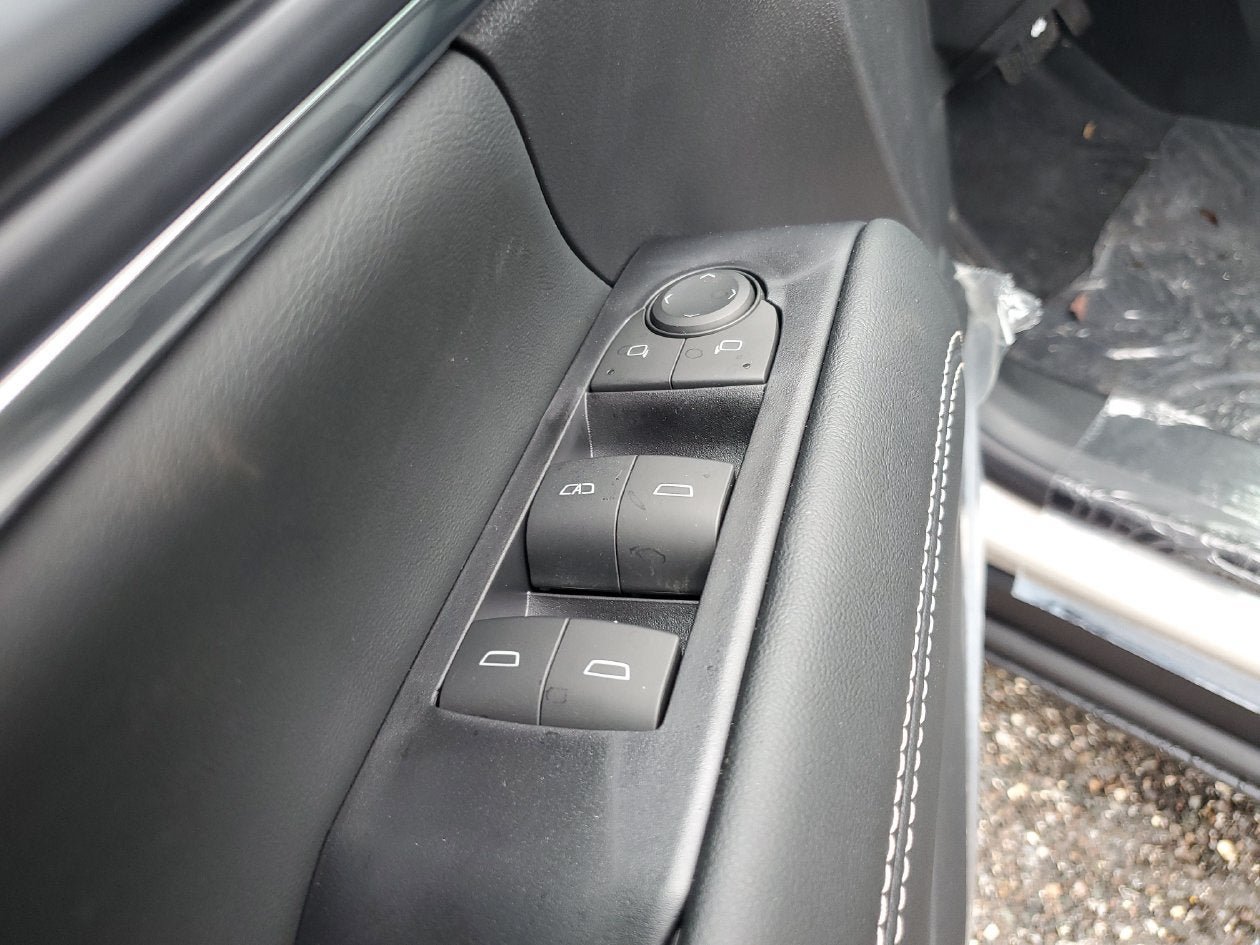 New 2027 GMC Terrain Elevation FWD image 18