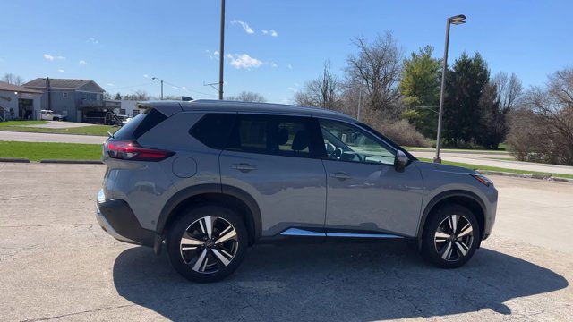 Used 2023 Nissan Rogue Platinum w/ Platinum Premium Package image 9