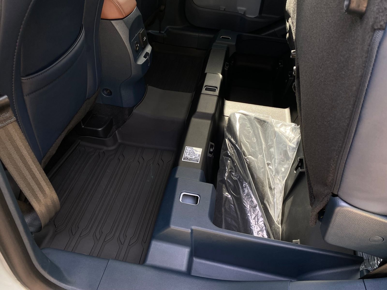 Used 2024 Ford Maverick Lariat image 35