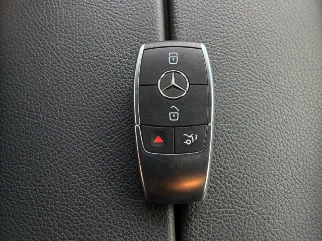 Used 2022 Mercedes-Benz GLC 43 AMG 4MATIC image 69