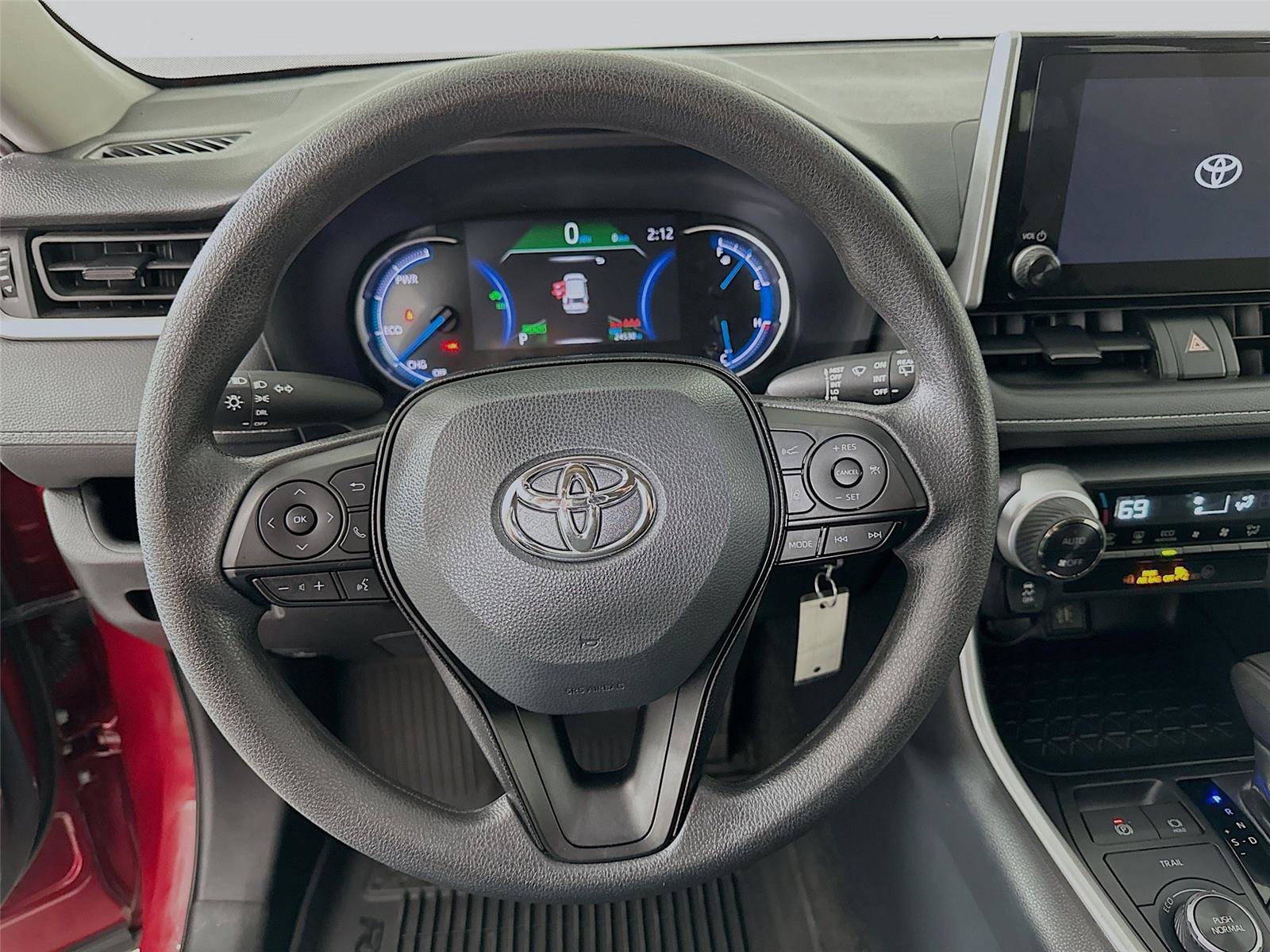 Certified 2025 Toyota RAV4 LE image 17