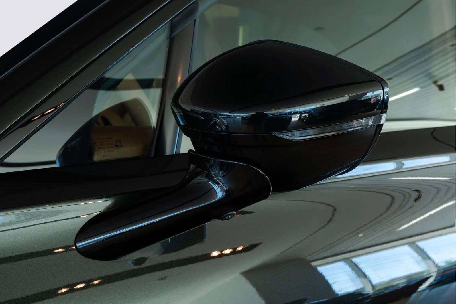 New 2026 Aston Martin DBX S AWD/4WD image 69
