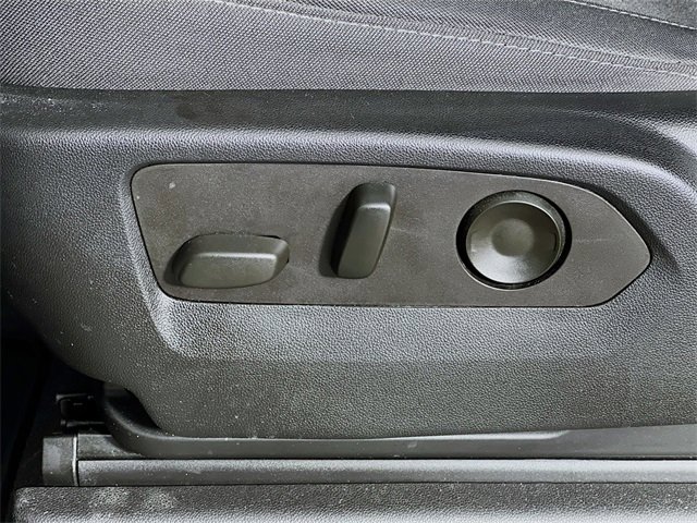 Used 2022 Chevrolet Silverado 1500 RST w/ Z71 Off-Road Package image 11