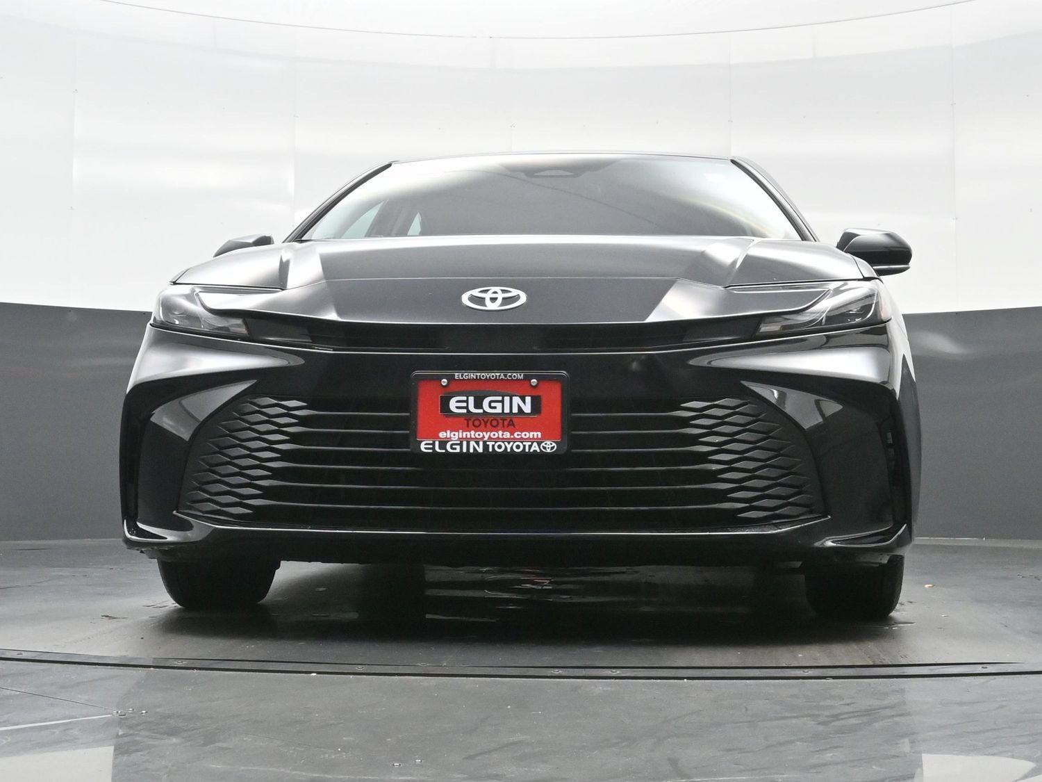 Used 2025 Toyota Camry LE FWD image 27